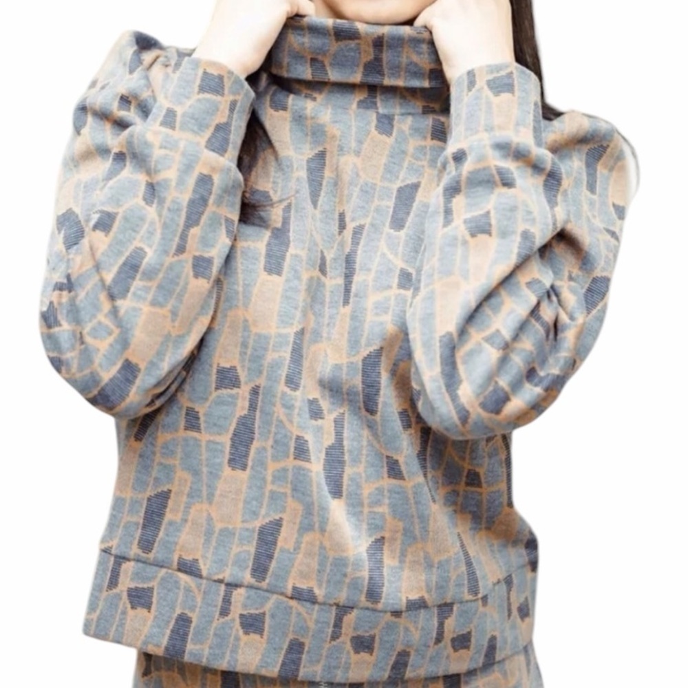 WALTER BAKER Abstract Rafaela Grady Knit Turtleneck Top Very Nice Size XL